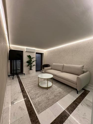 Χώρος καθιστικού στο House4You - Blanari