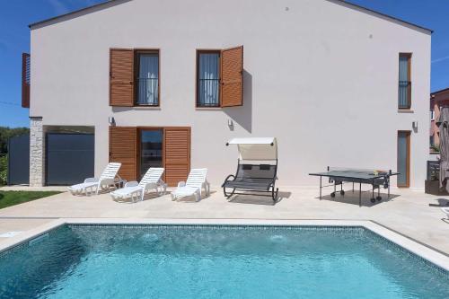 Apartments Novigrad by AwayToCroatia