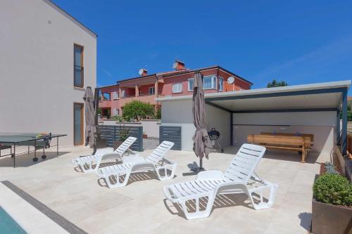 Apartments Novigrad by AwayToCroatia