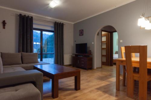 VacationClub - Osiedle Belweder Apartament 1