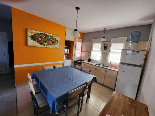 Dapur atau dapur kecil di Dúplex Las Grutas Bahía Creek