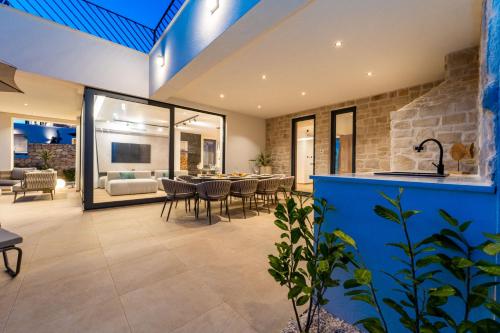 Villa Galla - Sea view, Jacuzzi, Heated pool Modern design