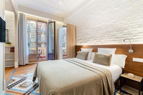 Fuster Apartments by Aspasios
