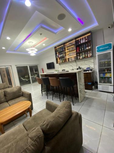 Posezení v ubytování Emmaag Hotel, Ibadan