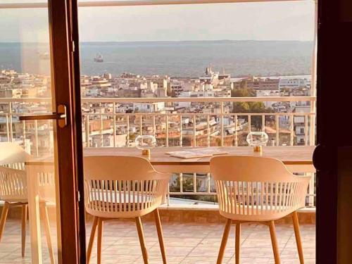 Panoramic City View Penthouse Nikopol