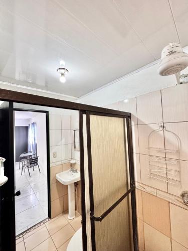 Et badeværelse på Global House Apartamento 2