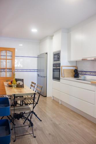 Η κουζίνα ή μικρή κουζίνα στο LUXURY STYLE VILLA AURORA Roche