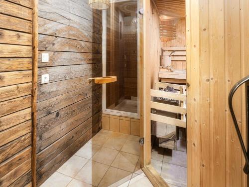 Photo de la galerie de l'établissement Chalet in La Plagne near Ski Slopes, à La Plagne