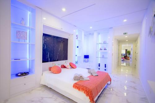 Dubai Apartment photo 2