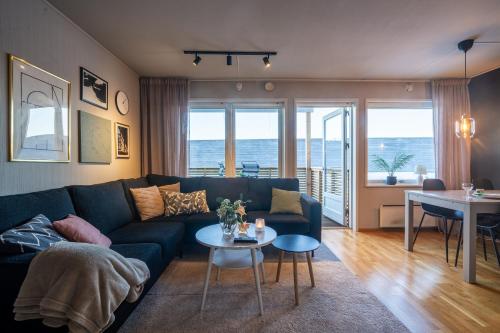 Posezení v ubytování Apartment with free indoor parking