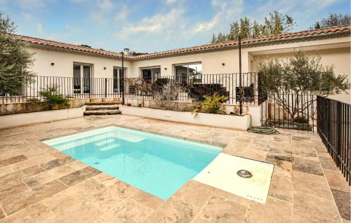 3 Bedroom Cozy Home In Mormoiron