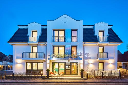 Bernstein Hotel "50`s Seaside Motel" photo 20