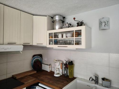 Résidence Sda F2-merlette - deux pièces 6 pers au soleil des alpes expo SUD-OUEST MAE-5751