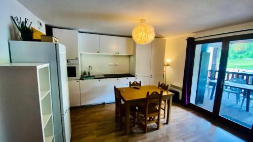 Résidence Neige Et Golf - En front de neige pour ce joli studio avec grande terrasse MAE-8614