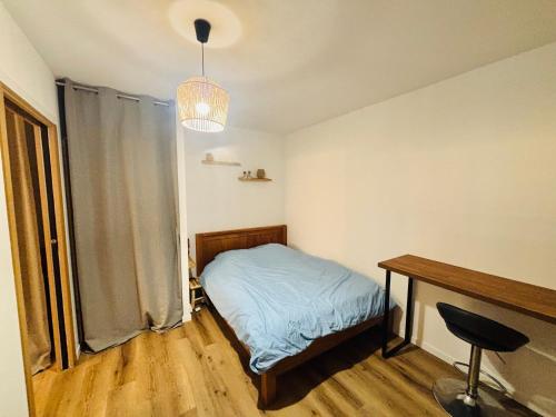 Photo de la galerie de l'établissement Appart T2 bien équipé avec tram t1 et commodités à proximité 13 min du centre de Nantes, à Saint-Herblain