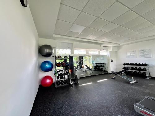Fitness centrum a/nebo fitness zařízení v ubytování Holiday Inn Tuxtla Gutierrez by IHG