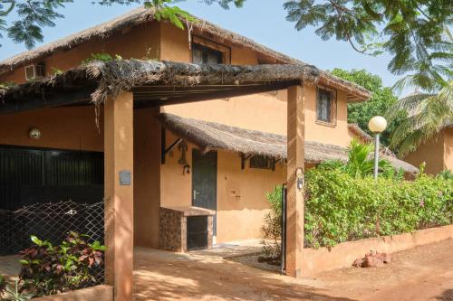 Φωτογραφία από το άλμπουμ του Villa Caroline Nianing σε Nianing