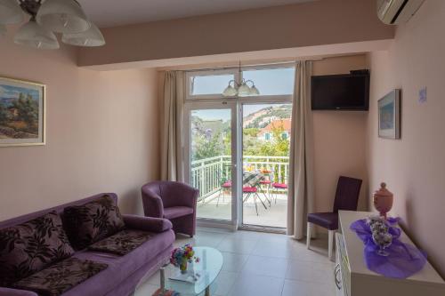 Apartments with parking space Dubrovnik - 4732