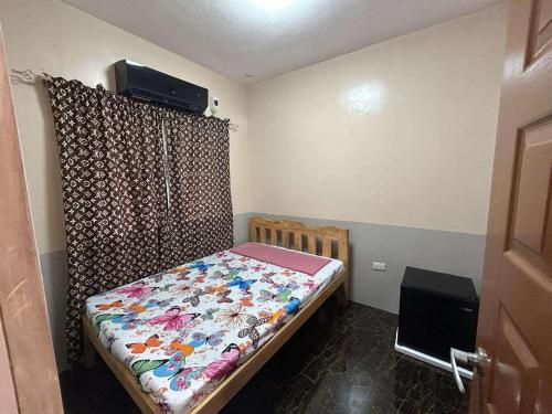 Ένα ή περισσότερα κρεβάτια σε δωμάτιο στο Freyas Apartment