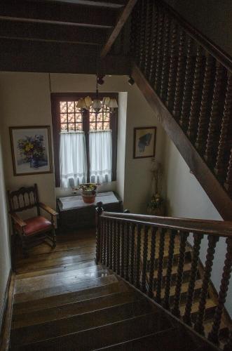 レクンベリにあるHostal Ayestaran IIのギャラリーの写真