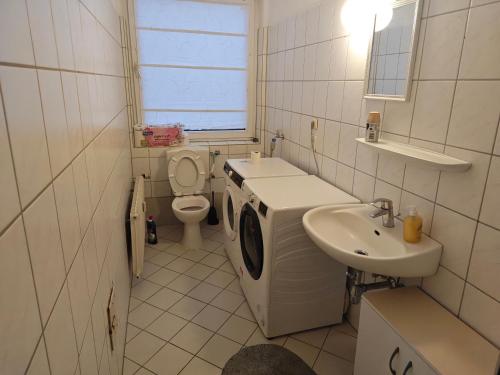 Gallery image of IaM Neu Modernisiert 80 QM Balkon, Küche, Badezimmer 5 betten in Plettenberg