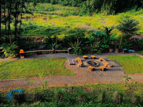 Zahrada ubytování Rakkhao Inthanon Homestay รักเขาอินทนนท์โฮมสเตย์
