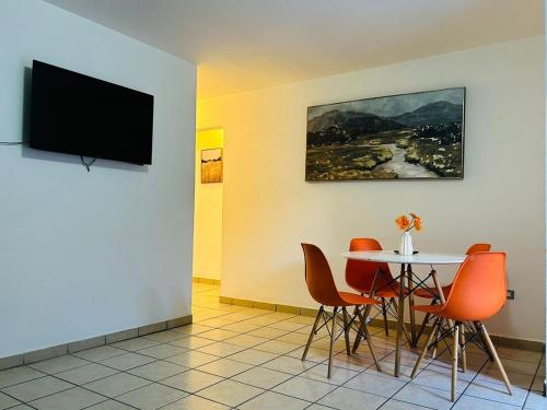 Μια τηλεόραση ή/και κέντρο ψυχαγωγίας στο Departamento en playas de Tijuana