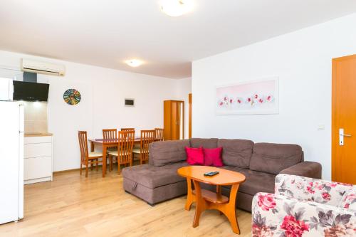 Marco Polo - M3 first floor - MPolo