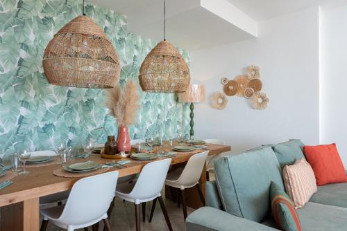 Terrace by the Sea Penthouse & Puerto de Estepona