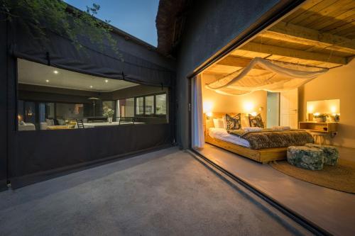 Imagen de la galería de Raptors Luxury Farmhouse, en Hoedspruit