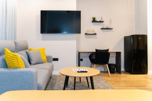 Dorm4You Arena 2にあるテレビまたはエンターテインメントセンター
