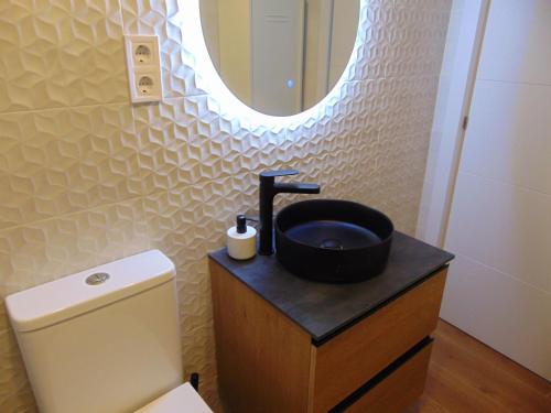 Airport Madrid Plenilunio suites beige