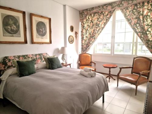 Bright ideal apartment, historic center Martin Villa