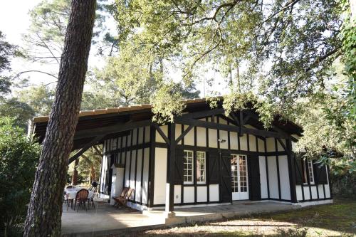 Hossegor « La landaise » Belle villa landaise pour 6 personnes.
