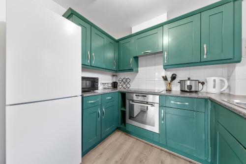 Galeriebild der Unterkunft Croydon FBS Retreat, Easy access to central in Thornton Heath