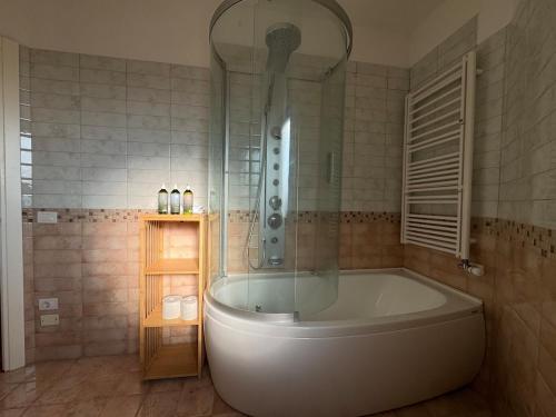 Ванная комната в Anfite Apartments Villa Sicilia