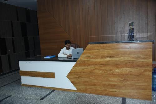 Clientes alojados en Triveni Hotel And Restaurant