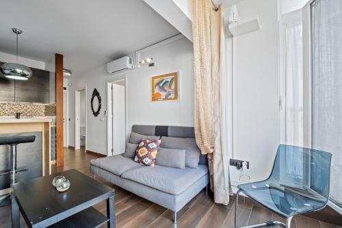 Modern Apartment Next to La Malagueta Beach
