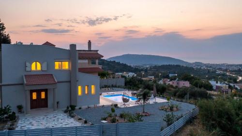 Γενική θέα στο βουνό ή θέα στο βουνό από  αυτή η βίλα