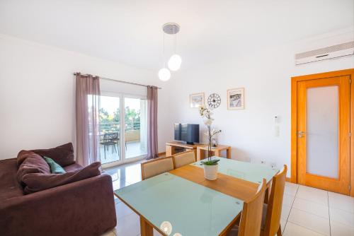 Apartment Oura - Views of sea, Albufeira bay & Old Town