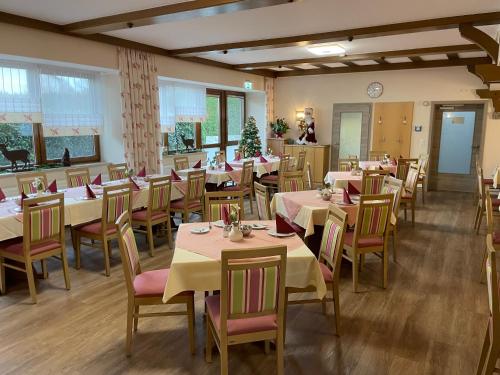 En restaurant eller et andet spisested på Im Gewölbe