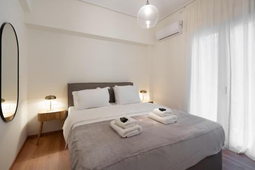 Prime location 1BR Hill Aprtm