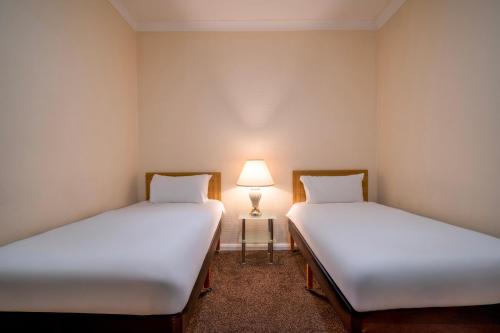 Twin Room (No Windows)