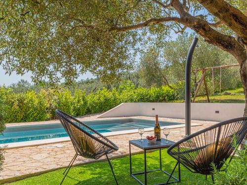 Holiday Home Okit by Interhome