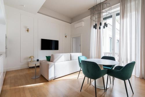Vittorio Emanuele Grand Apartment