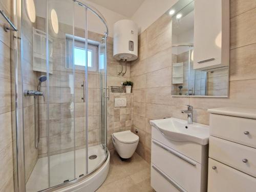 Kúpeľňa v ubytovaní Apartment Sersic