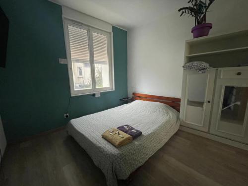 Studio au calme rénové 2023 garage sur demande