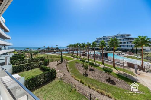 Luxury beachfront 3BR in Nereidas with Pools Spa Gym