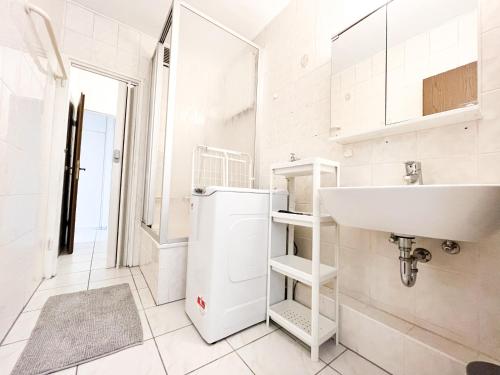 Vannituba majutusasutuses Home4Now BM01 Monteursunterkunft in Bergheim I 3 Schlafzimmer für 6 Personen I Küche I SmartTV I WiFi I Parkplatz