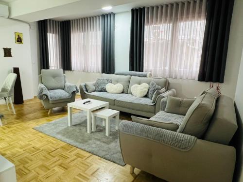 Ani Apartment